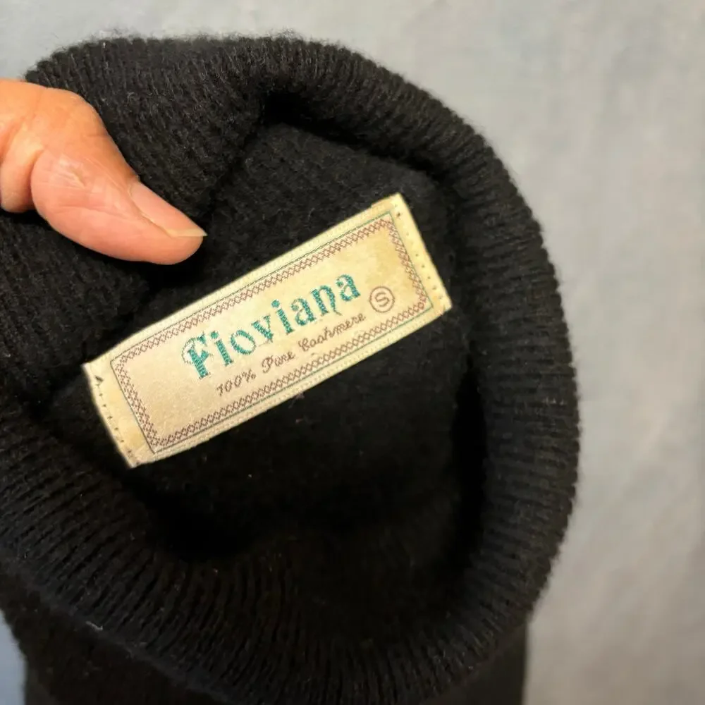 Vintage Fiovana 100% Cashmere Turtleneck Sweater Cozy Preppy Academia Golf Polo
